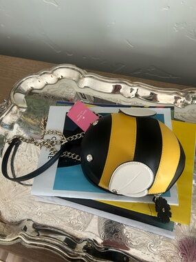 kate spade novelty Black and Yellow bumblebee Crossbody Bag with Chain Strap